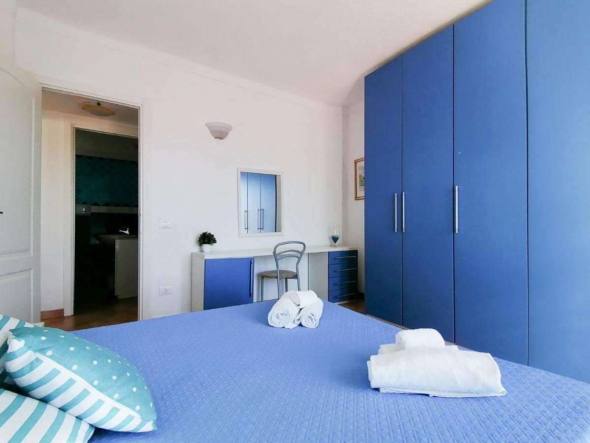 Vigna Marina Apartments サンタ・テレーザ・ガッルーラ エクステリア 写真