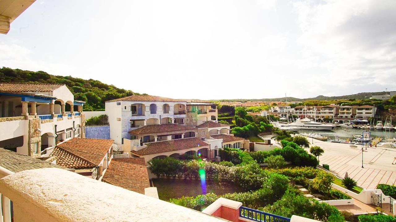 Vigna Marina Apartments サンタ・テレーザ・ガッルーラ エクステリア 写真