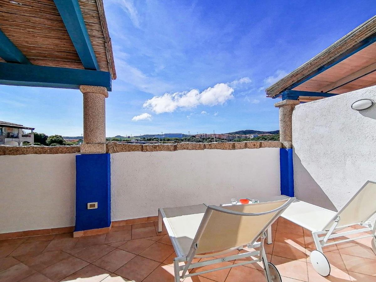 Vigna Marina Apartments サンタ・テレーザ・ガッルーラ エクステリア 写真