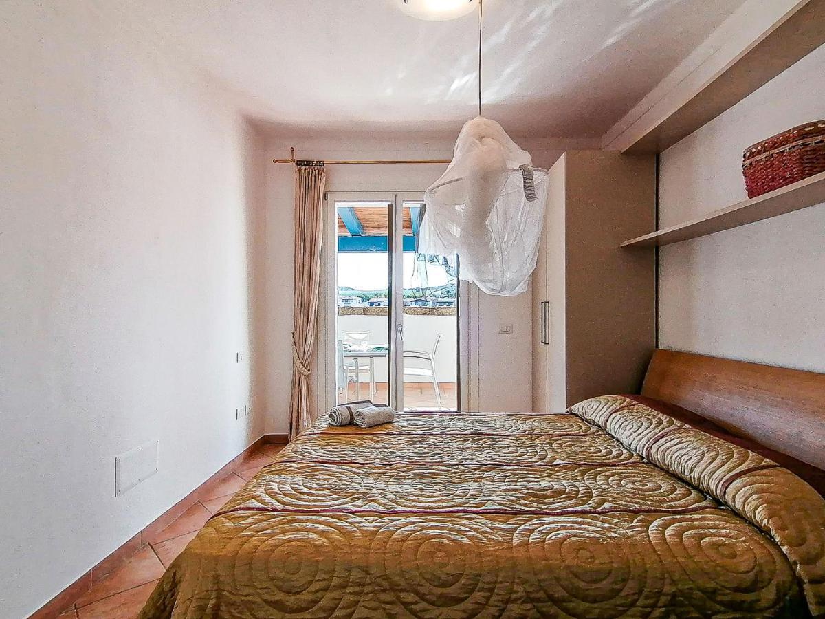 Vigna Marina Apartments サンタ・テレーザ・ガッルーラ エクステリア 写真